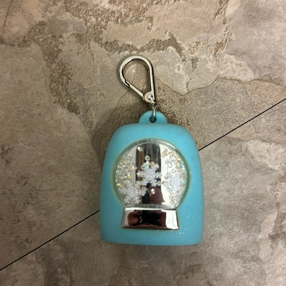 Bath and body works hand sanitizer holder